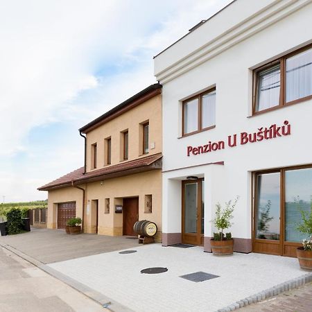 Penzion U Bustiku Sardice Eksteriør bilde