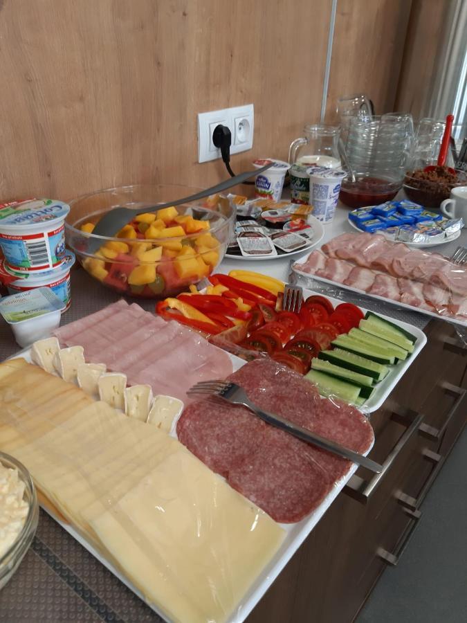 Penzion U Bustiku Sardice Eksteriør bilde